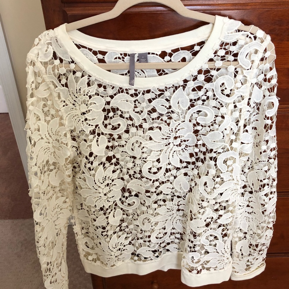 Lace ladies top